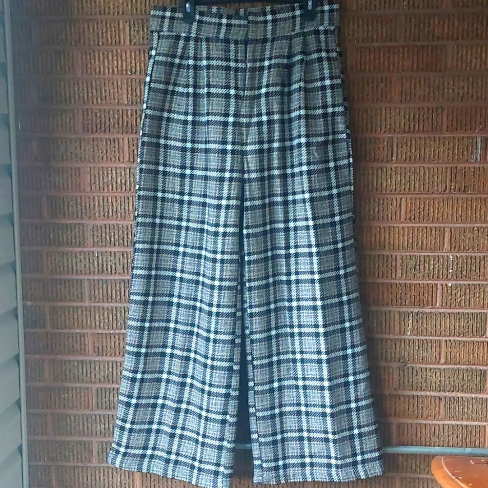 Never W9rn, plaid wide leg trousers with pockets Sz XL